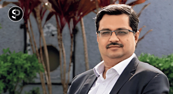 Ahead of IPO, fintech startup PayU India secures $35 million from its parent company, Prosus Group. payu india secures Rs 302 crore funding